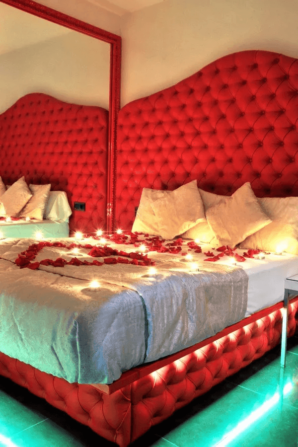 La Vie En Rose - Escort Agency in , Spain
