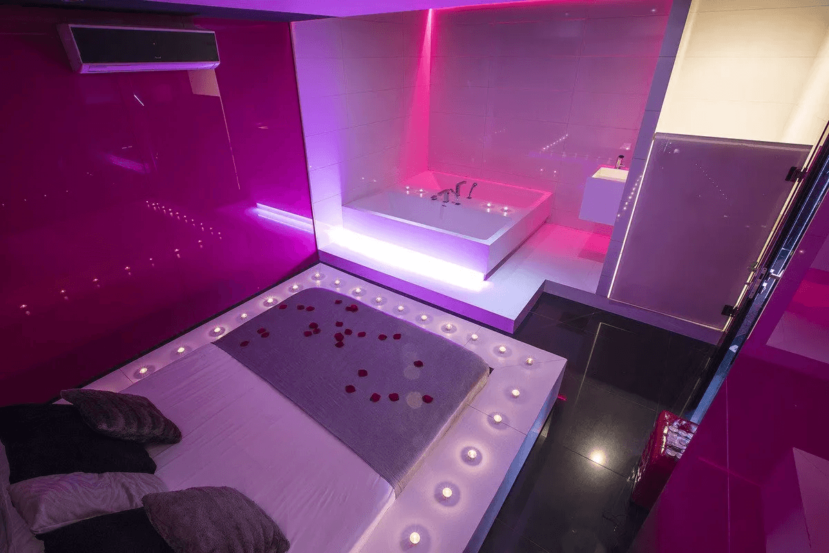 La Vie En Rose - Escort Agency in , Spain