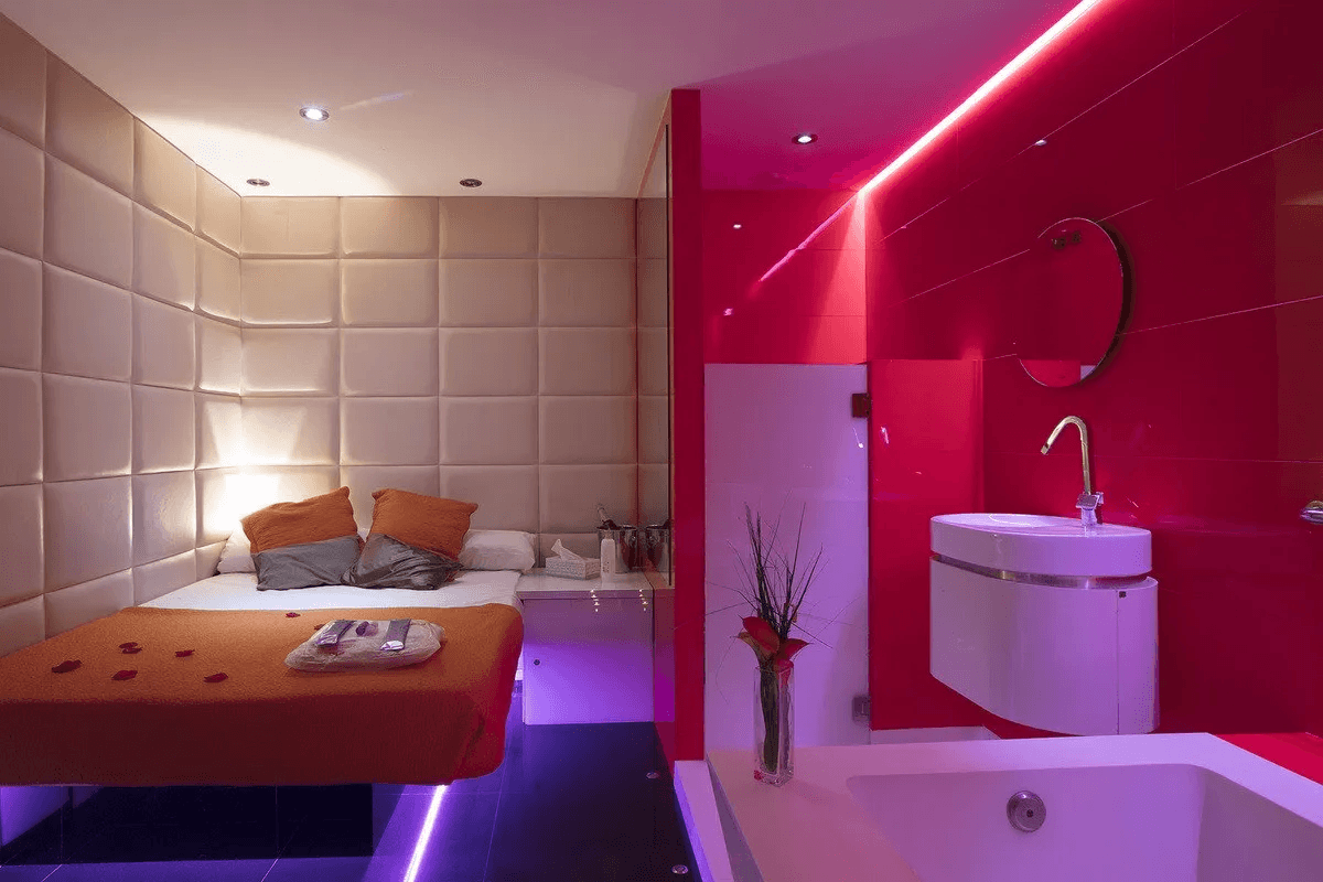 La Vie En Rose - Escort Agency in , Spain