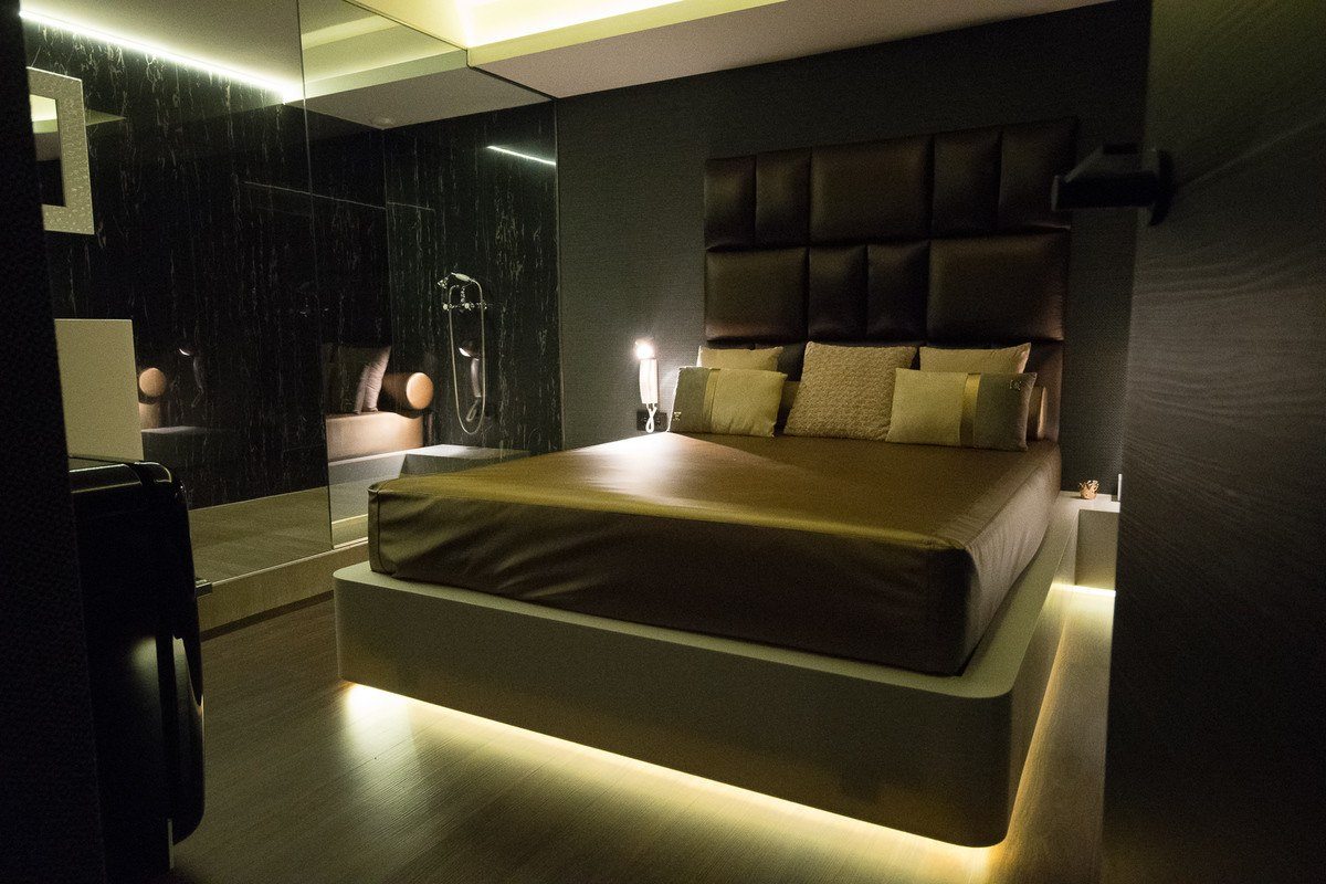 Maison Close Barcelona - Escort Agency in , Spain