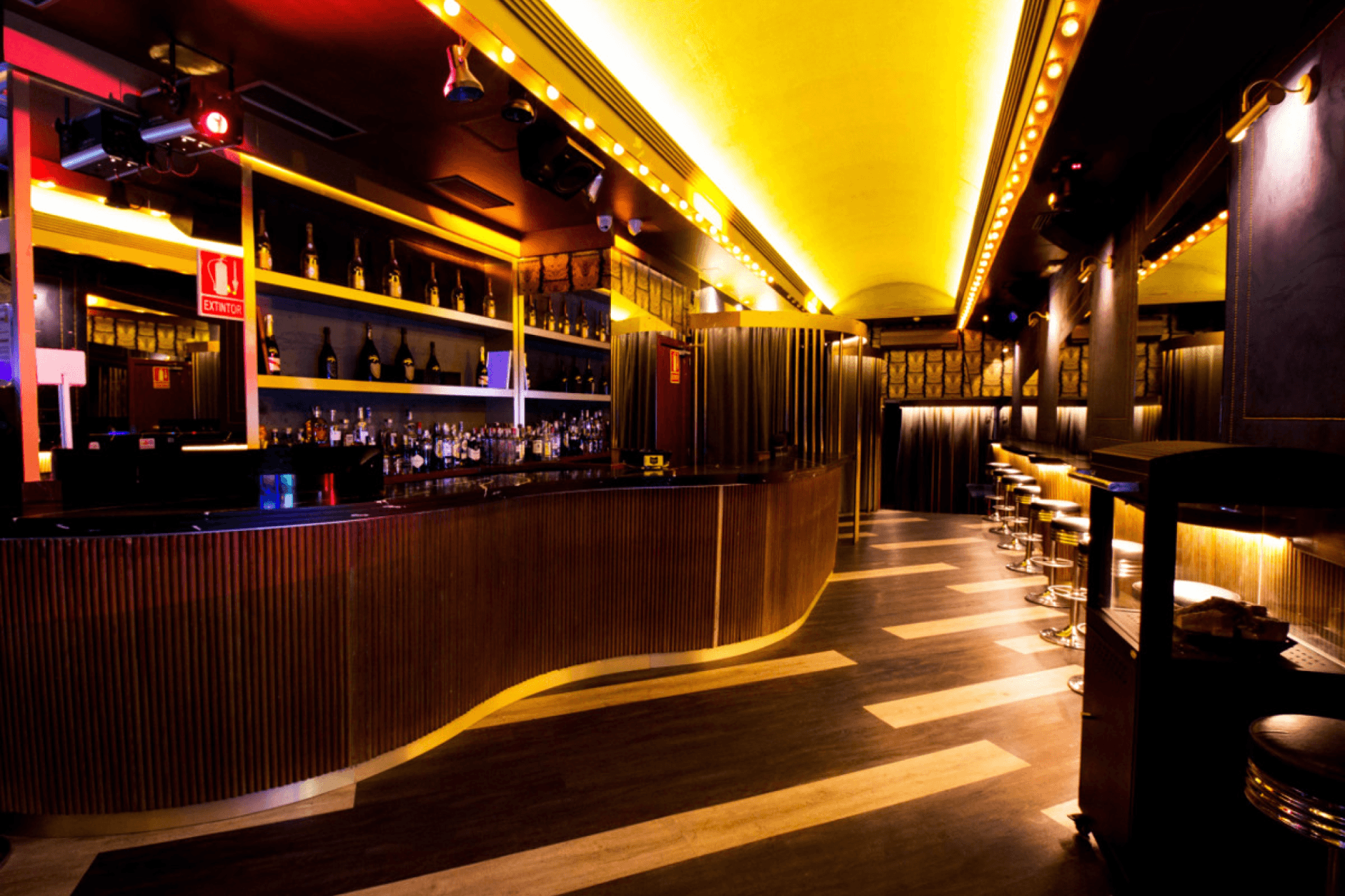 208 Gentlemen's Club - Nightclub in Barcelona, Spain