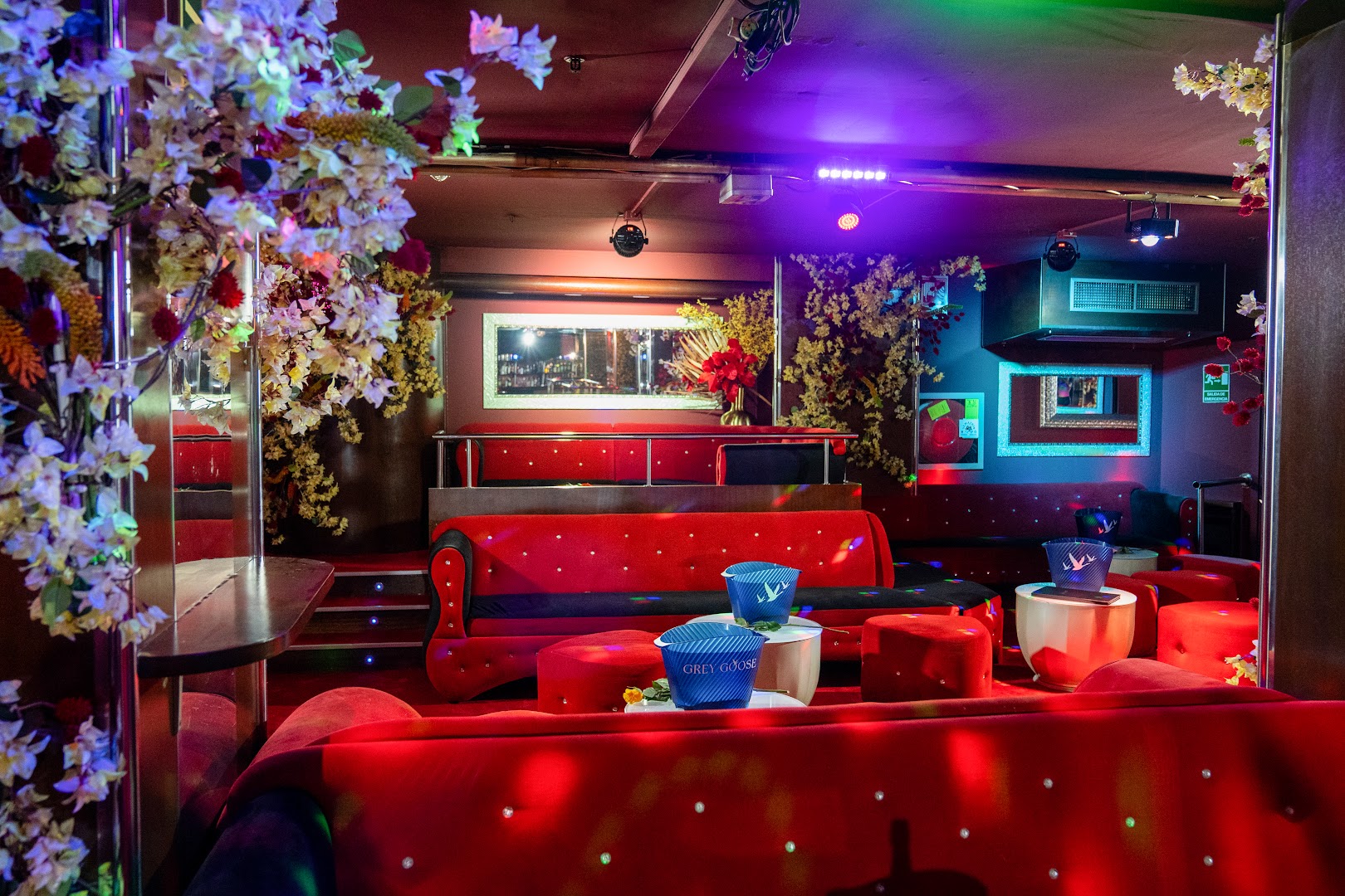 Bacarra Level Club - Nightclub in Barcelona, Spain