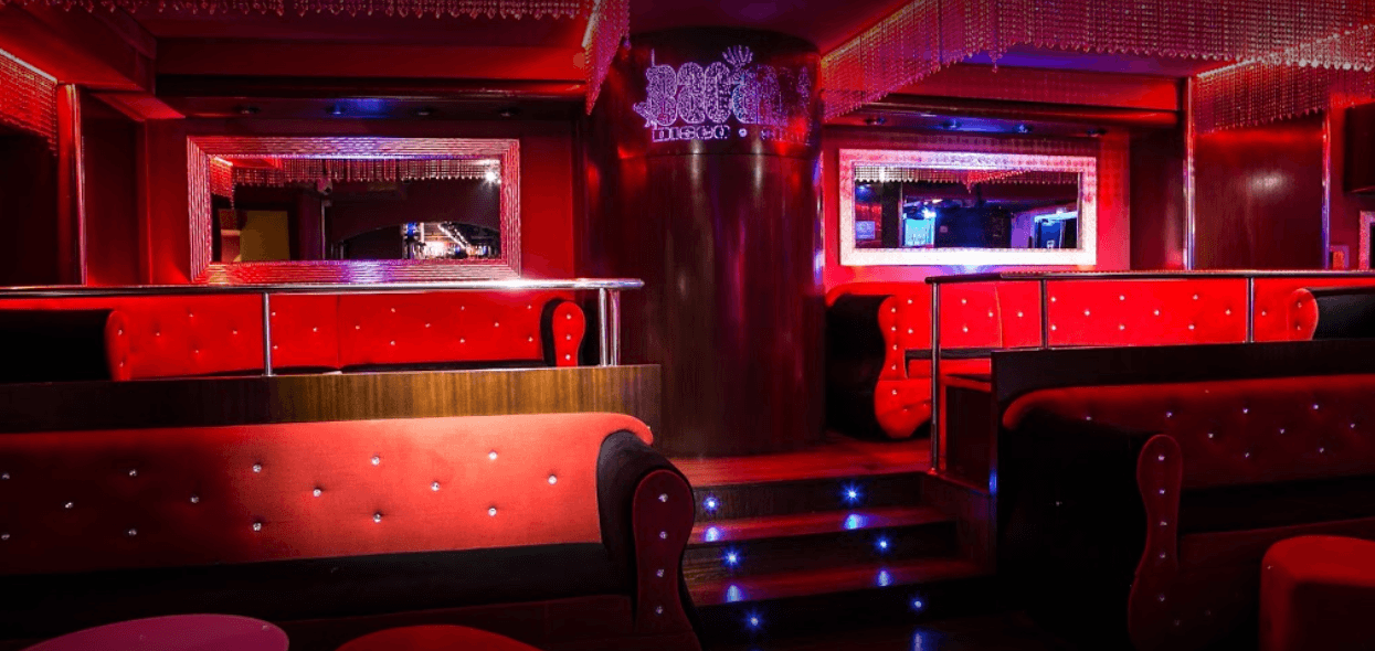 Bacarra Strip Club Barcelona - Nightclub in Barcelona, Spain