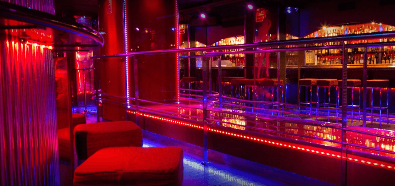 Bacarra Strip Club Barcelona - Nightclub in Barcelona, Spain