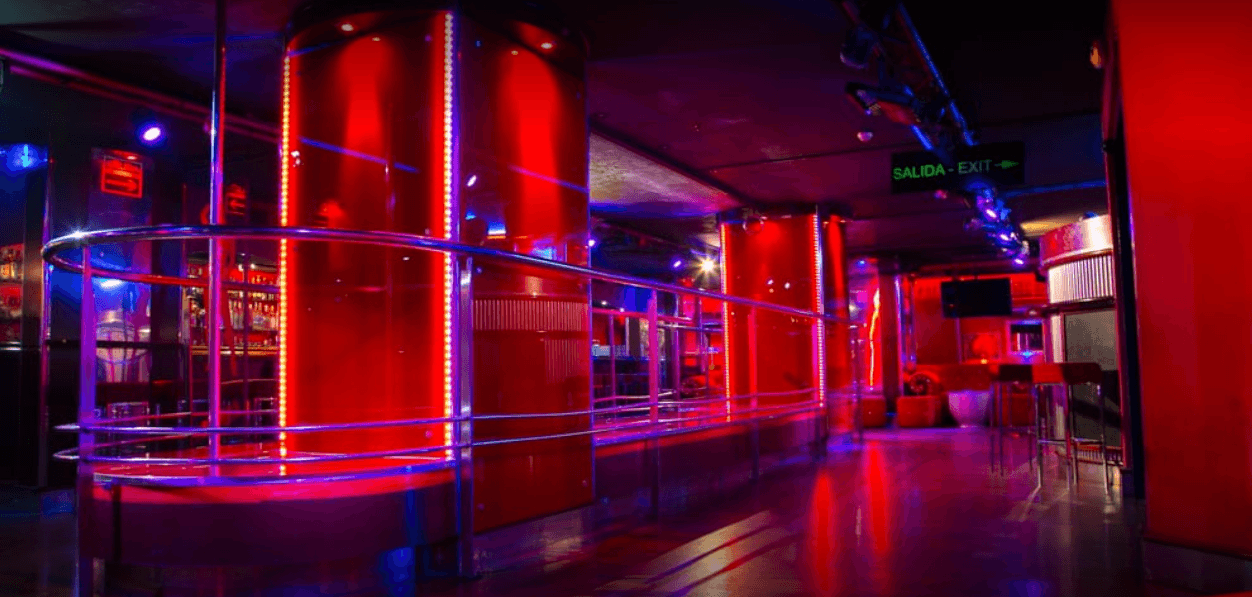 Bacarra Strip Club Barcelona - Nightclub in Barcelona, Spain