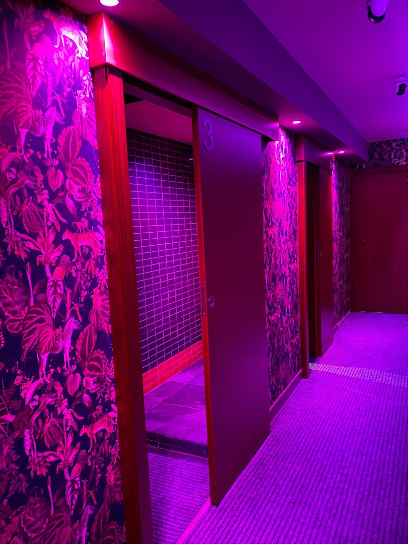 Pink Lady - Gentlemen’s Club - Nightclub in Barcelona, Spain