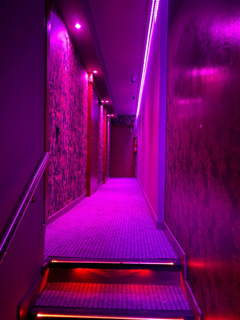 Pink Lady - Gentlemen’s Club - Nightclub in Barcelona, Spain