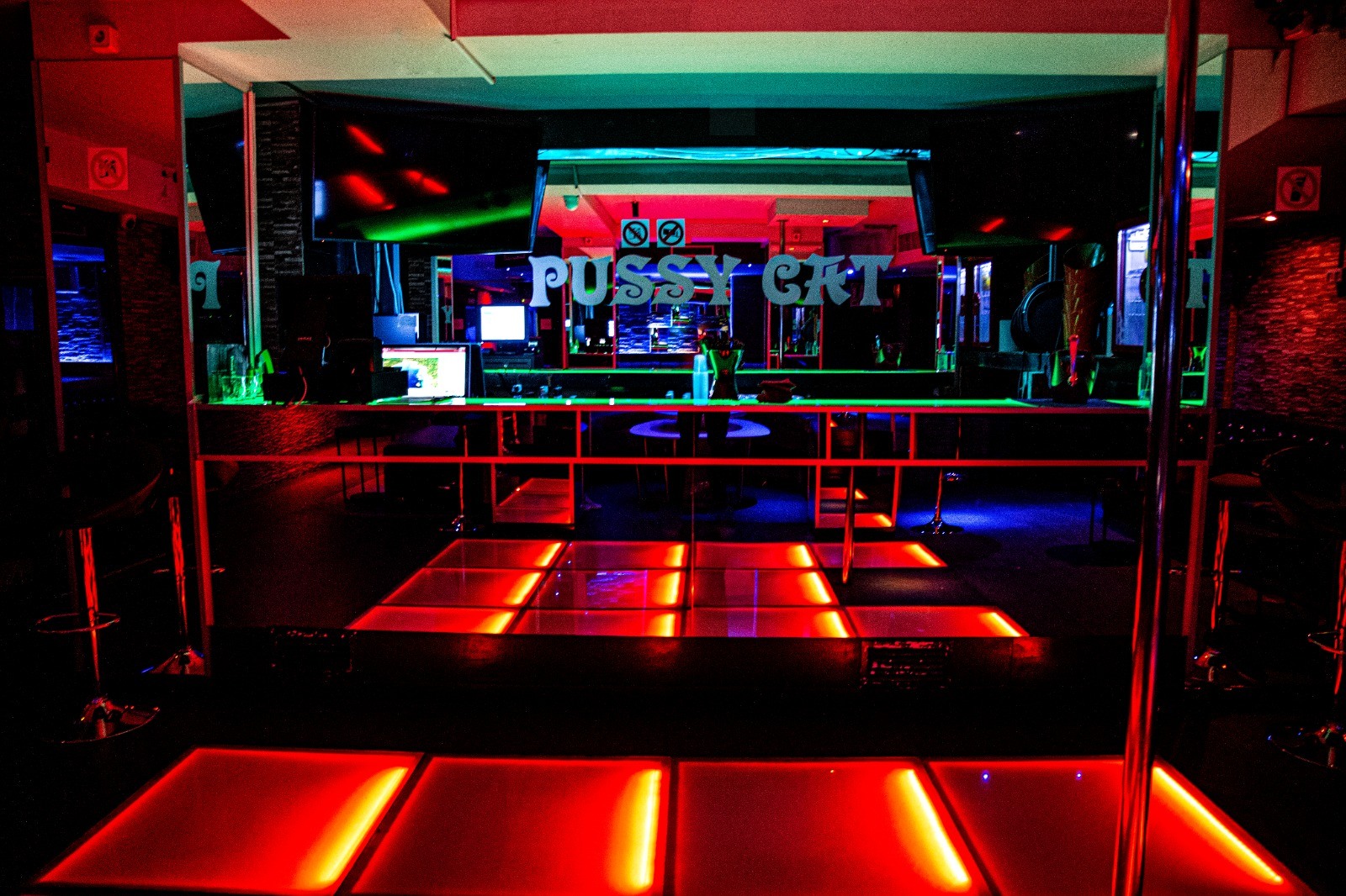 Pussy Cat Strip Club Barcelona - Nightclub in Barcelona, Spain