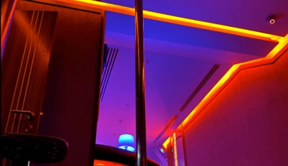 Skylab - Gentlemen’s Club - Nightclub in Barcelona, Spain