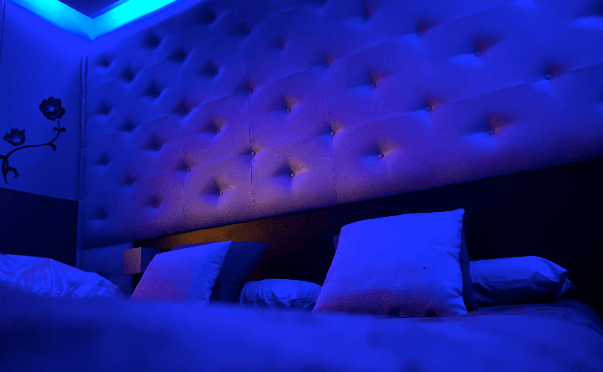 Skylab - Gentlemen’s Club - Nightclub in Barcelona, Spain