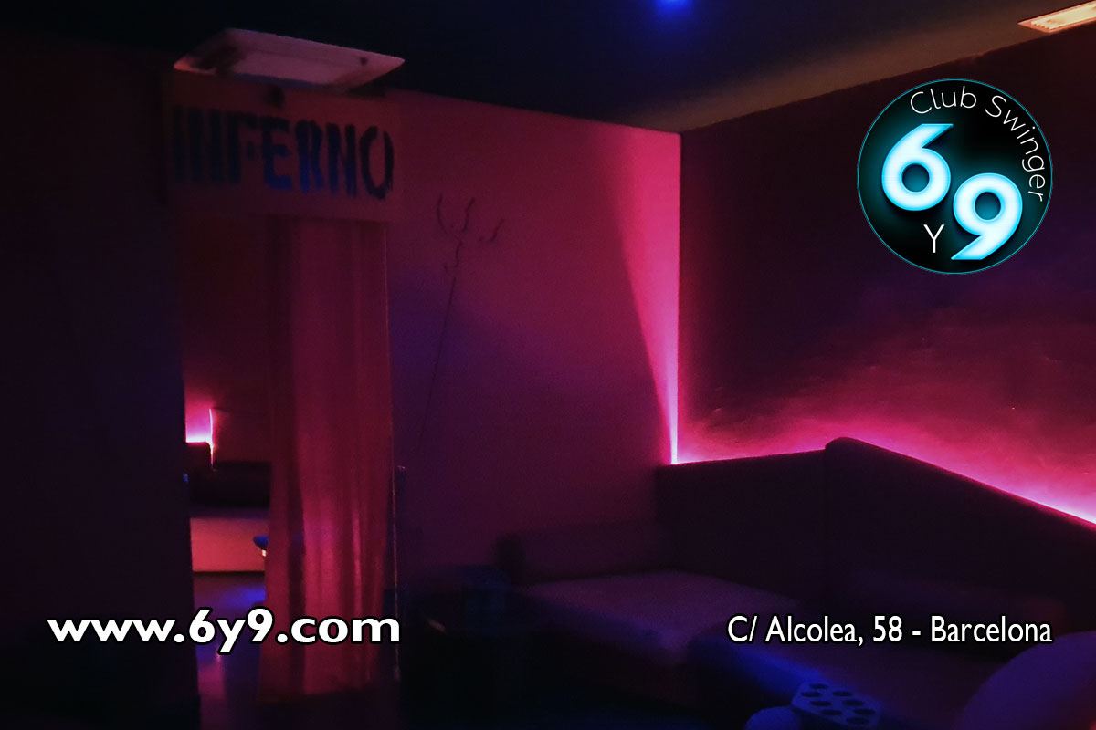 6y9 Local Liberal En Barcelona - Swinger Club in Barcelona, Spain