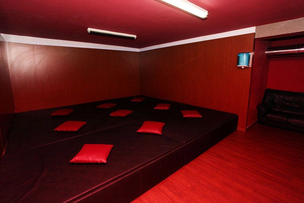 Training Pedralbes - Swinger Club in Barcelona, Spain