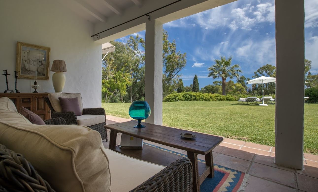 Mansion Babylon Marbella - Brothel in Benahavis, Spain