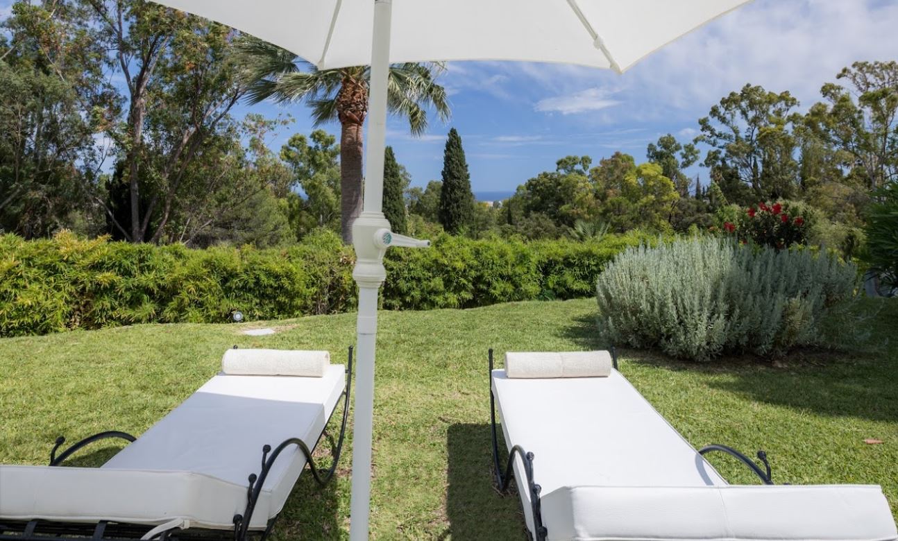 Mansion Babylon Marbella - Brothel in Benahavis, Spain