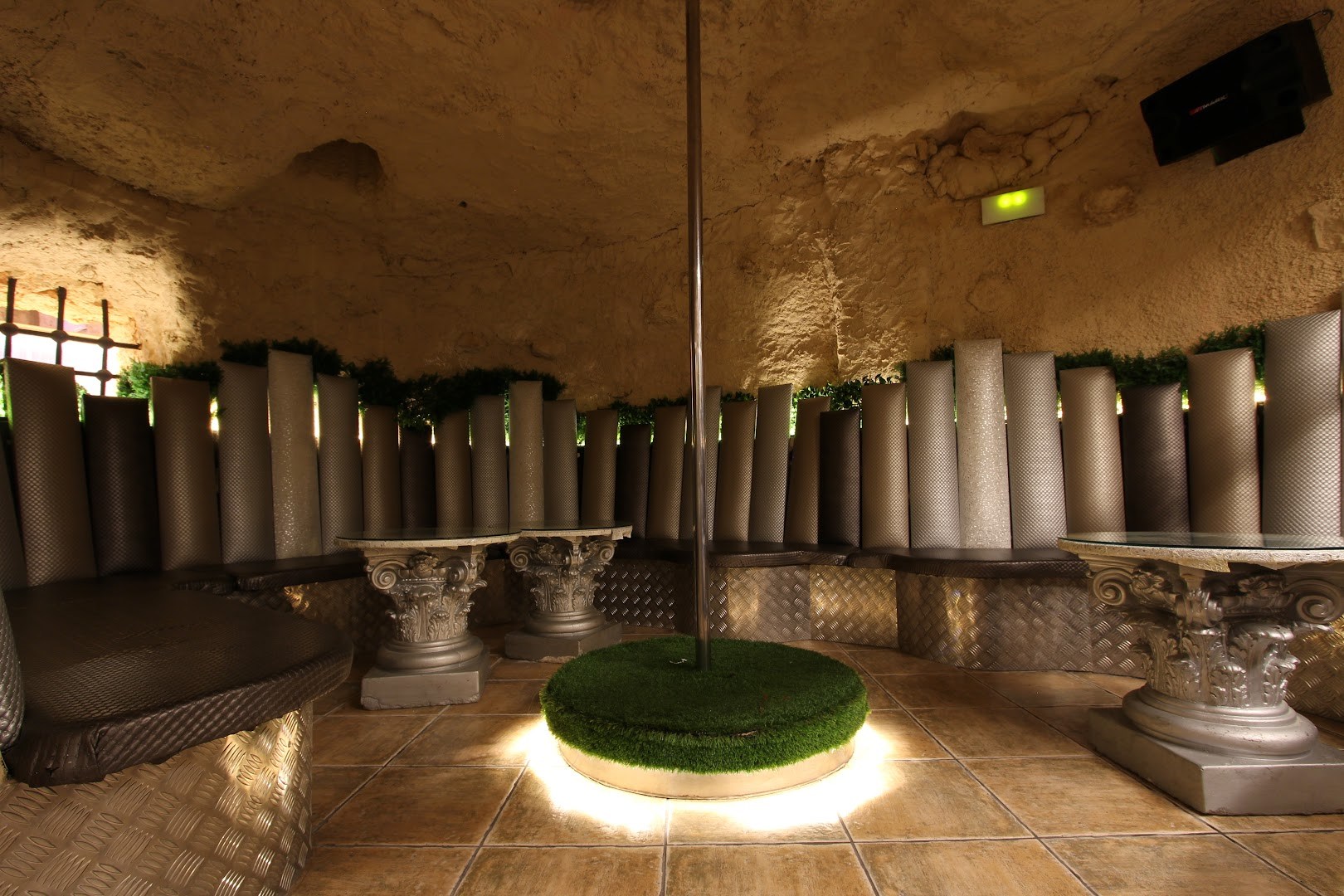 La Cueva - Nightclub in Benidorm, Spain