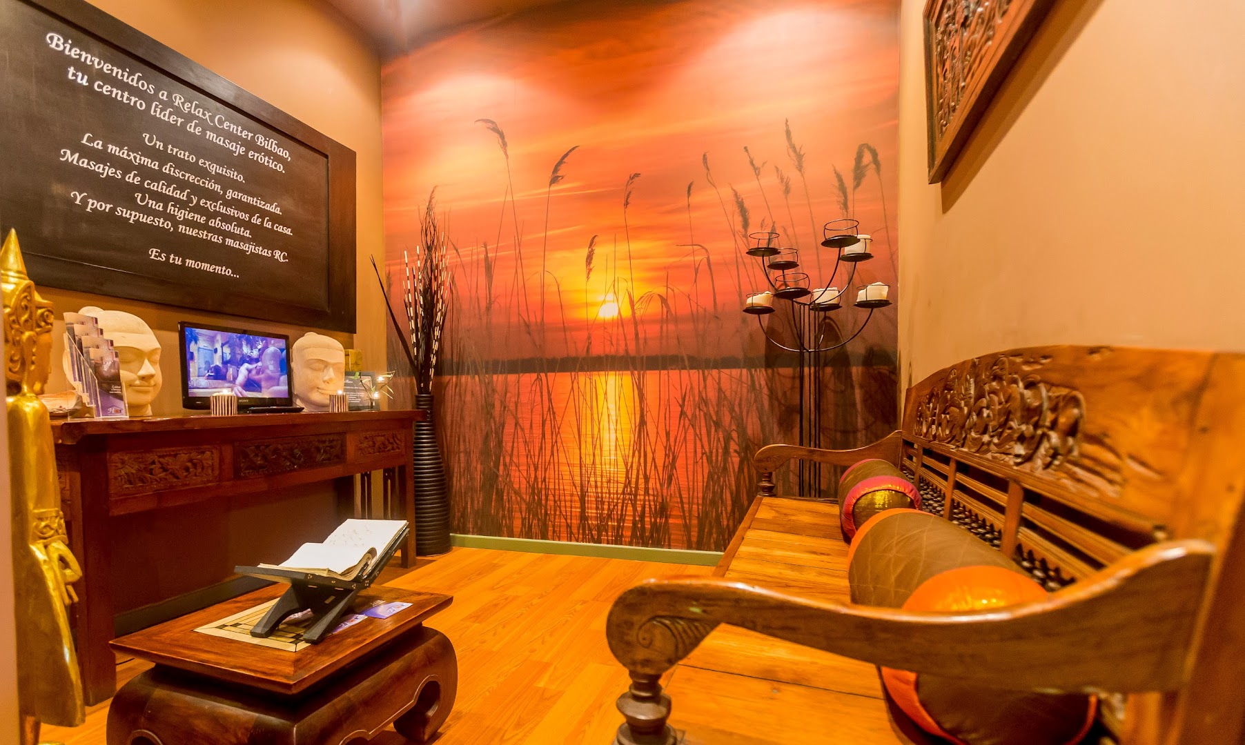 Relax Center Bilbao - Erotic Massage in Bilbo, Spain