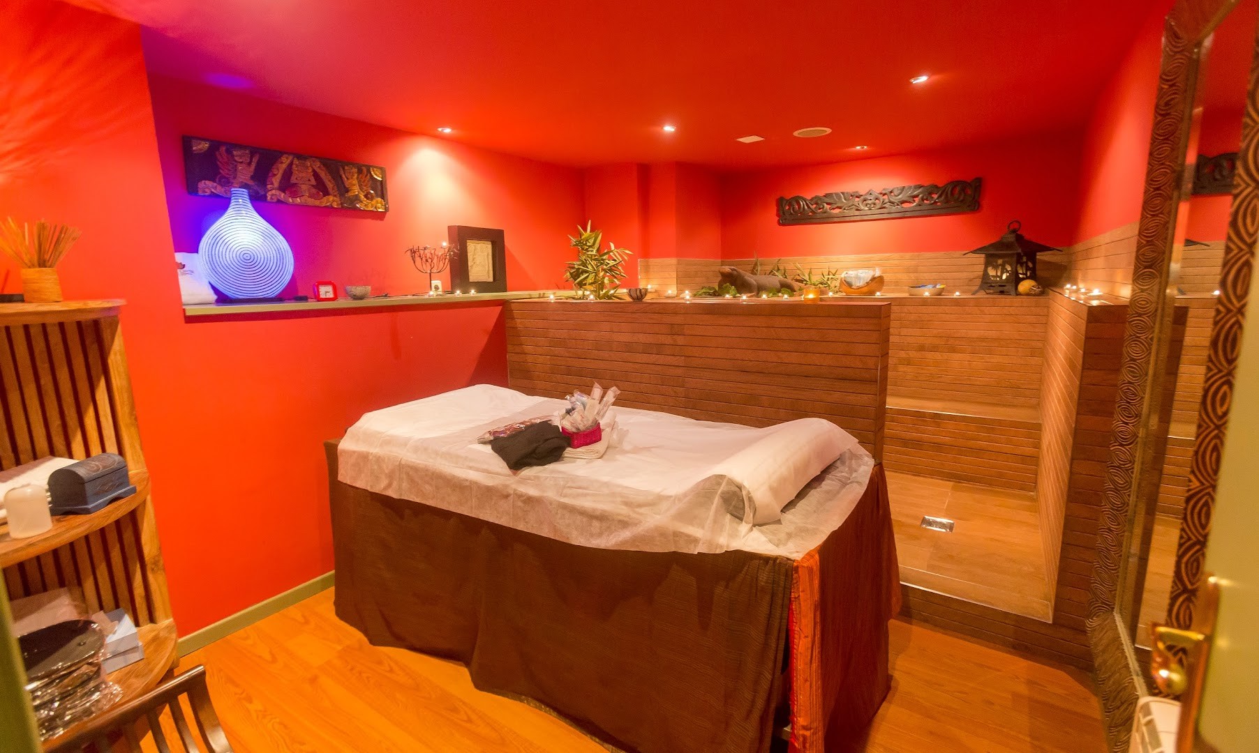 Relax Center Bilbao - Erotic Massage in Bilbo, Spain