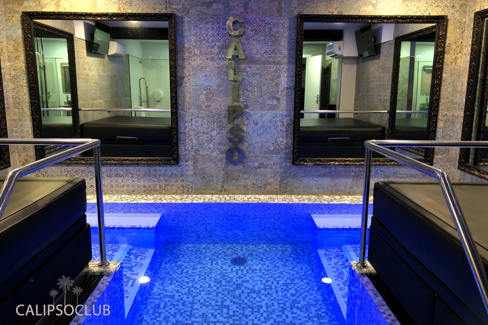 Club Calipso - Nightclub in Cabrera De Mar, Spain