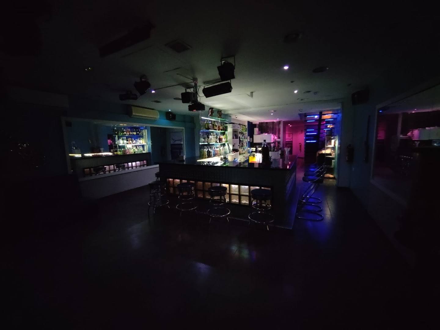 Papua Sevilla - Swinger Club in Dos Hermanas, Spain