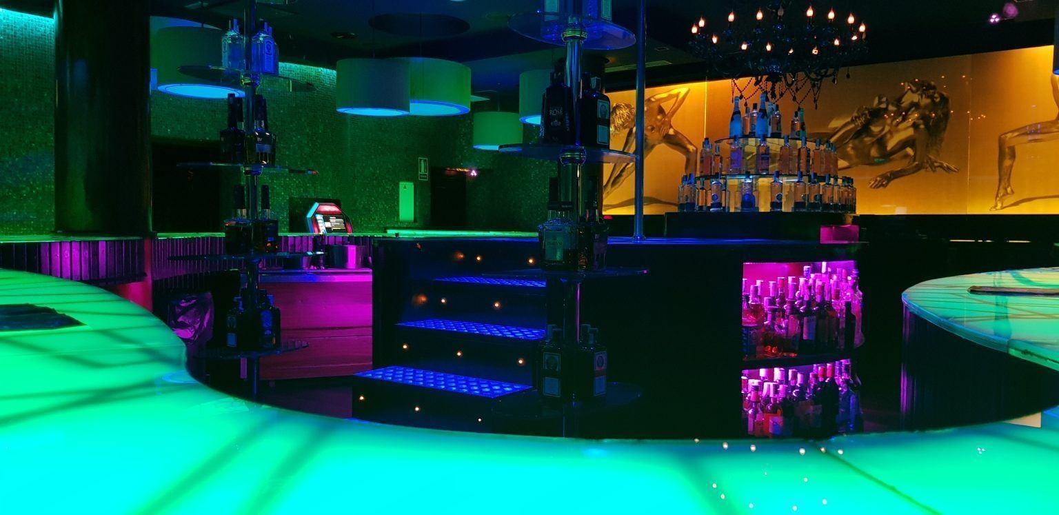 Las Palmeras - Night Pub Alicante - Nightclub in Elche, Spain