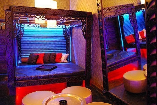 Las Palmeras - Night Pub Alicante - Nightclub in Elche, Spain