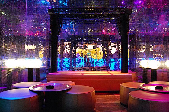 Las Palmeras - Night Pub Alicante - Nightclub in Elche, Spain