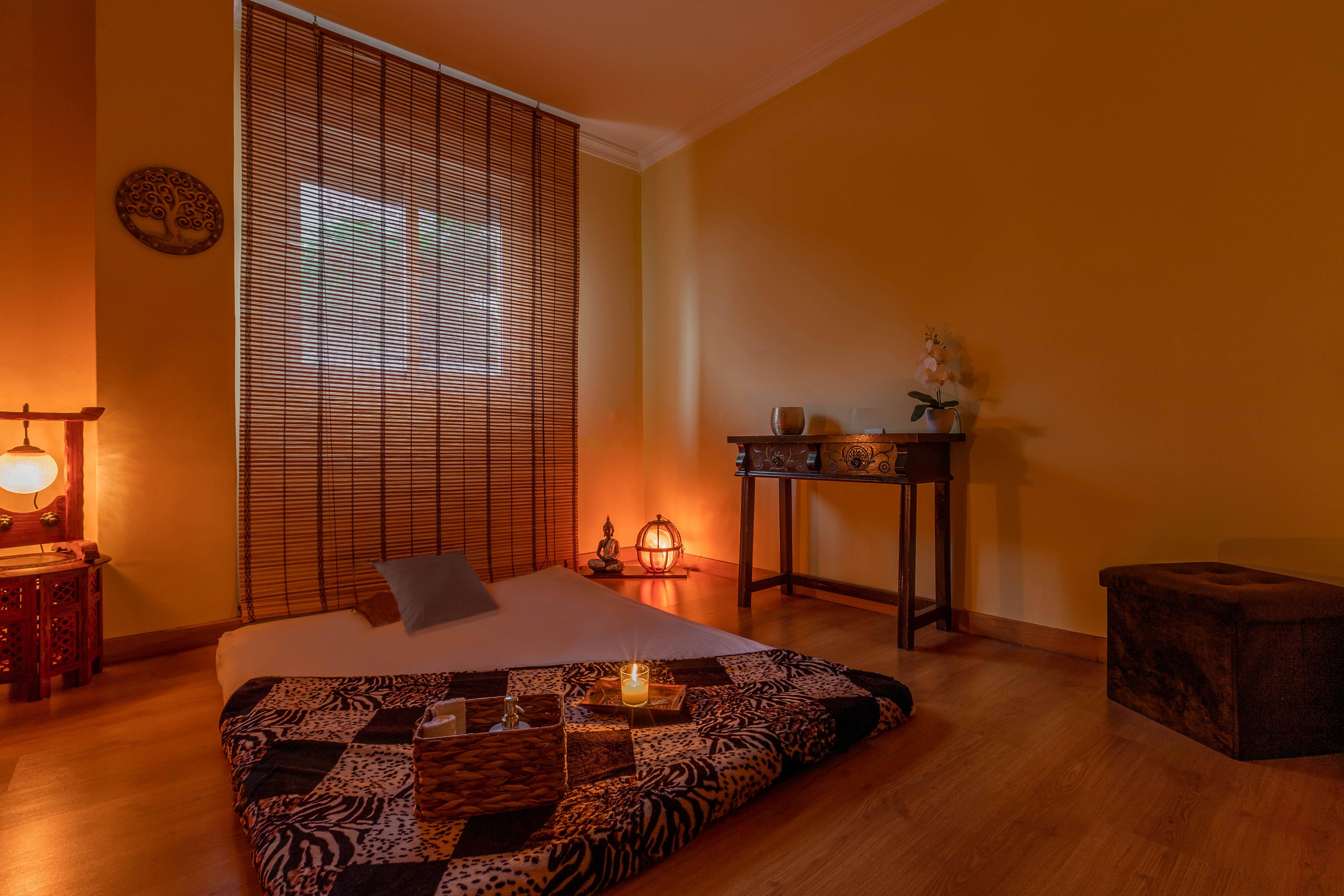 Tantric Massages Fuengirola - Erotic Massage in Fuengirola, Spain