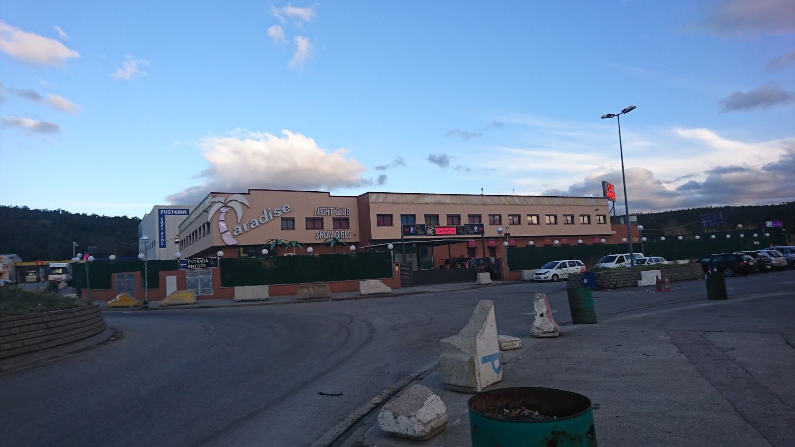 Club Paradise - Nightclub in La Jonquera, Spain