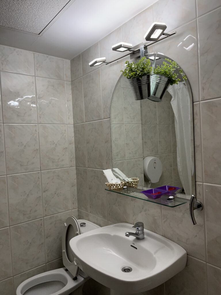 Sala Flowers - Brothel in Las Matas, Spain