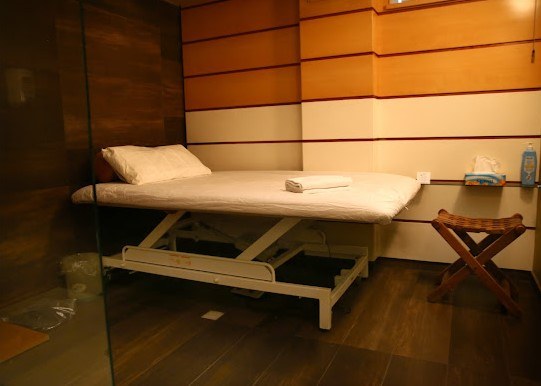 Agua Y Masaje - Erotic Massage in Madrid, Spain