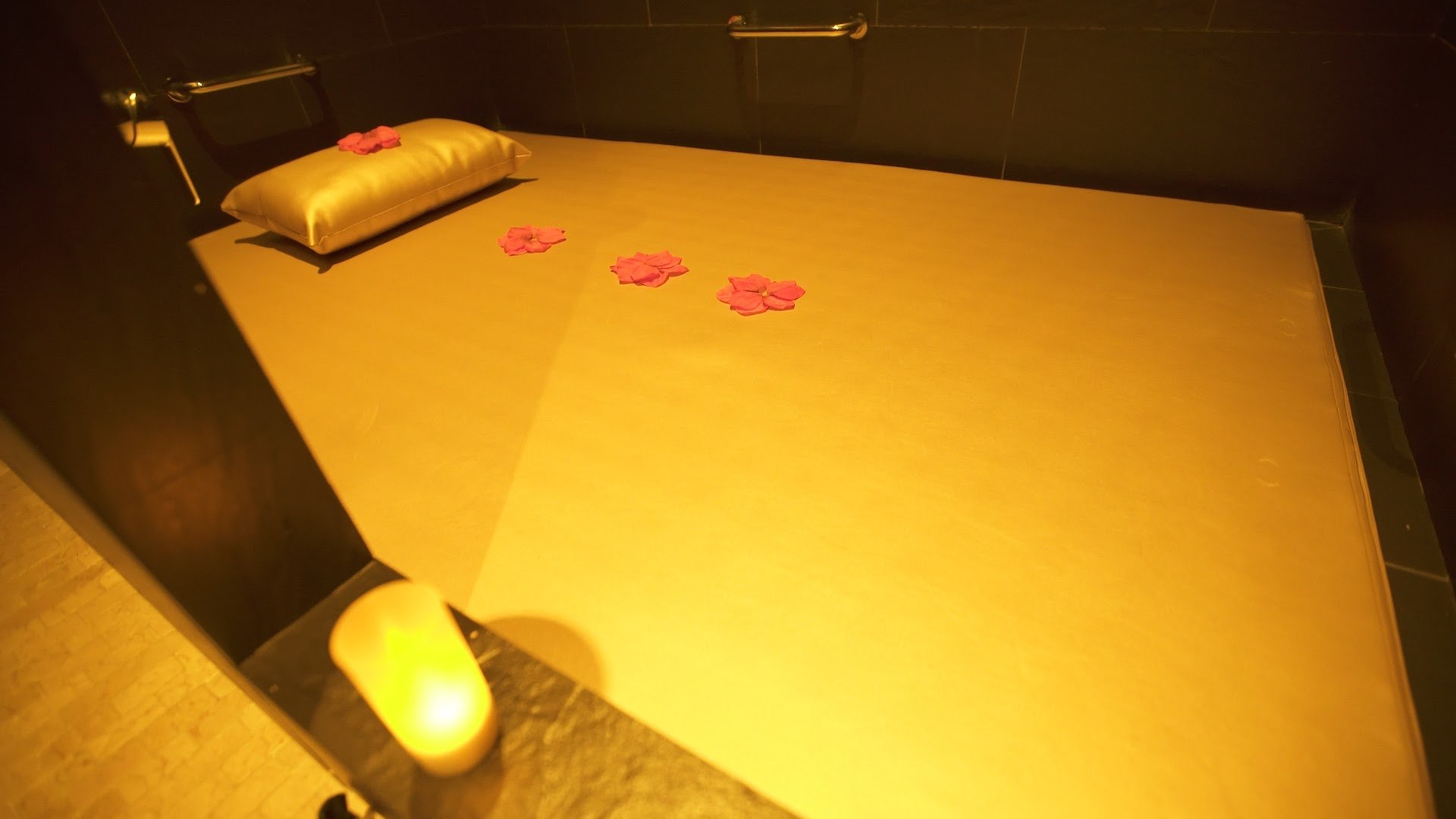 Masajes Eróticos En Madrid - PrivÉ Space - Erotic Massage in Madrid, Spain