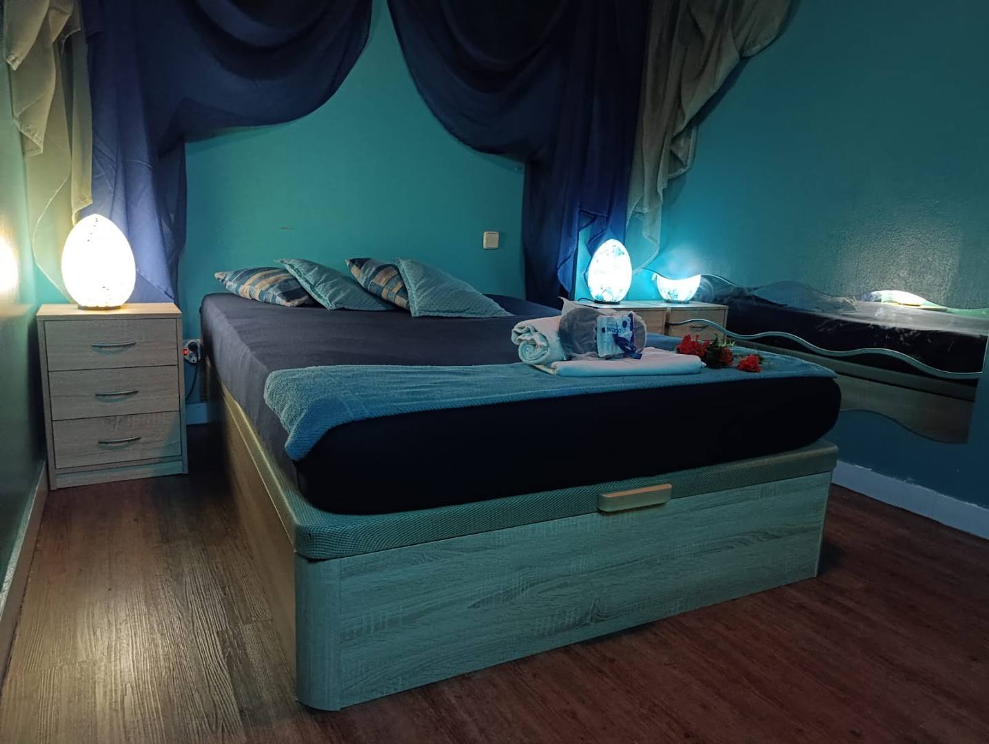 Masajes O'donnell & Rooms - Erotic Massage in Madrid, Spain