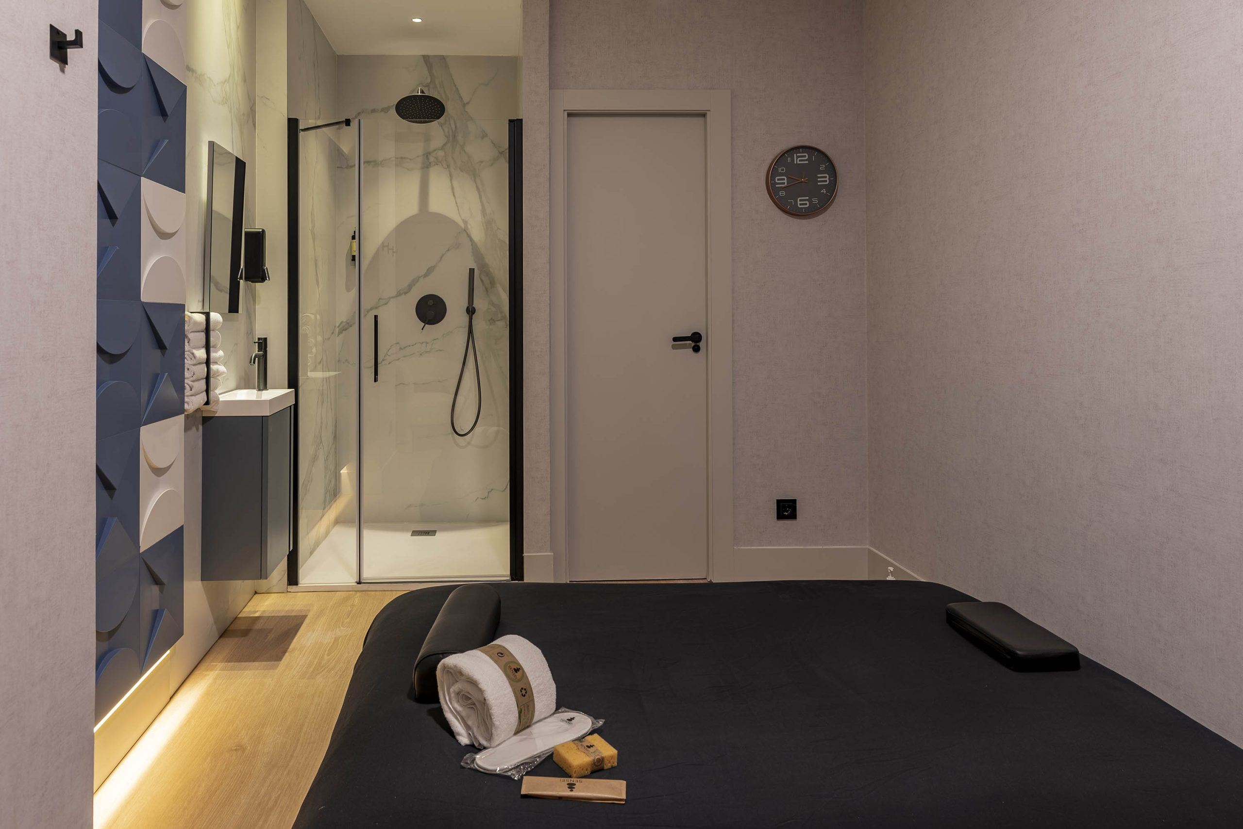 Sensei Masajes Eróticos - Erotic Massage in Madrid, Spain