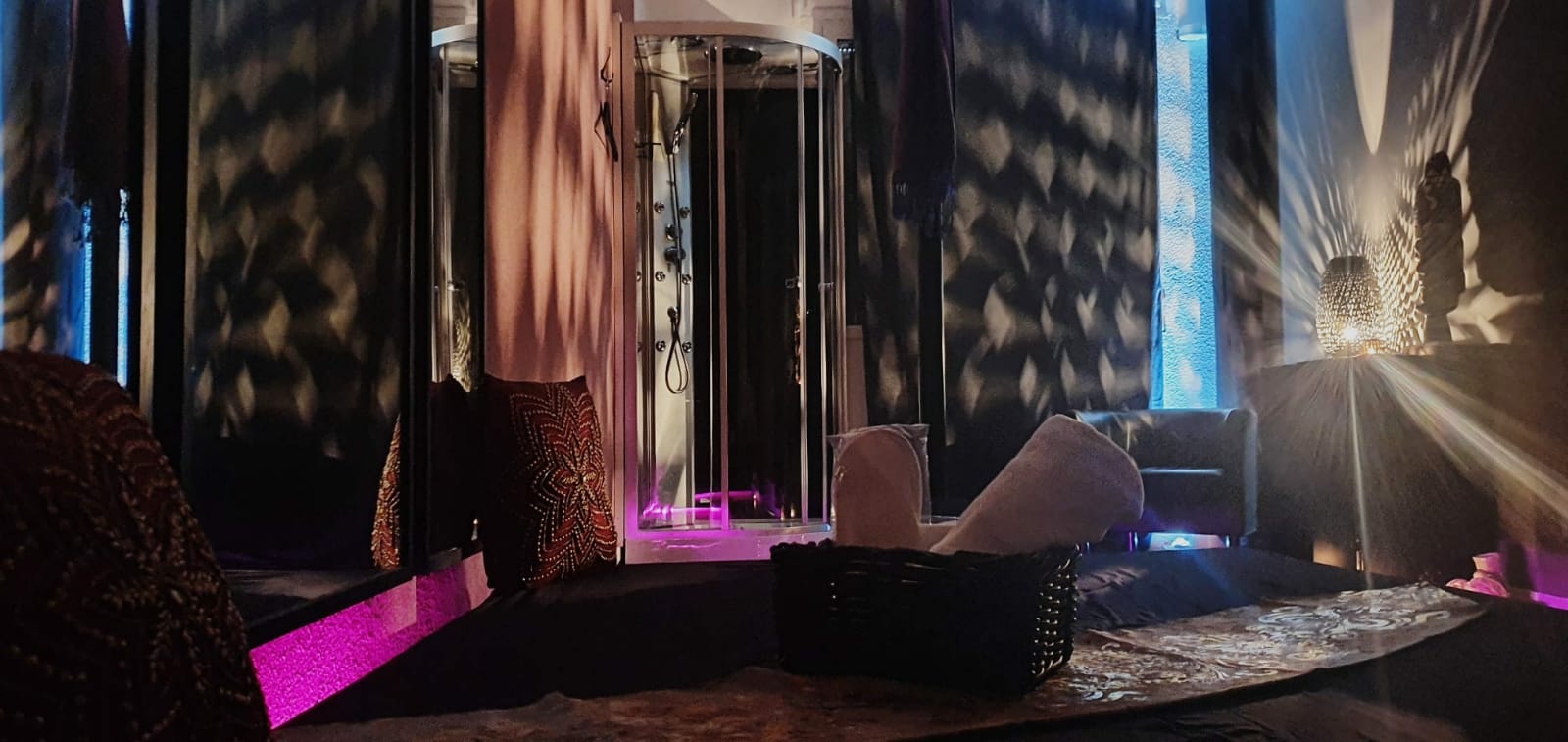 Tantra Massage Masajes Majestic - Erotic Massage in Madrid, Spain