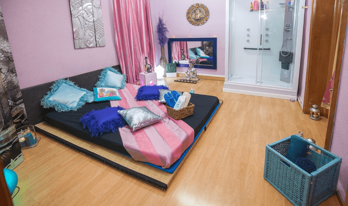 Tantra Palace - Masajes Eróticos Madrid - Erotic Massage in Madrid, Spain