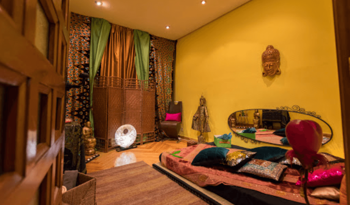 Tantra Palace - Masajes Eróticos Madrid - Erotic Massage in Madrid, Spain