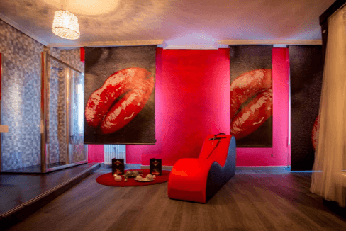 Tantra Usuaya - Erotic Massage in Madrid, Spain