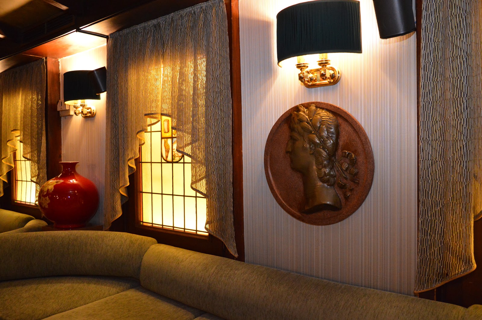 Bar Pigmalion - Nightclub in Madrid, Spain