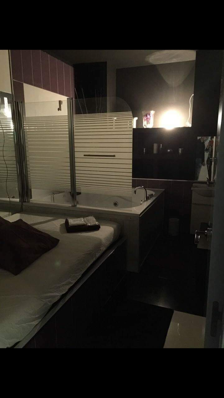 Freud Relax Club - Nightclub in Madrid, Spain