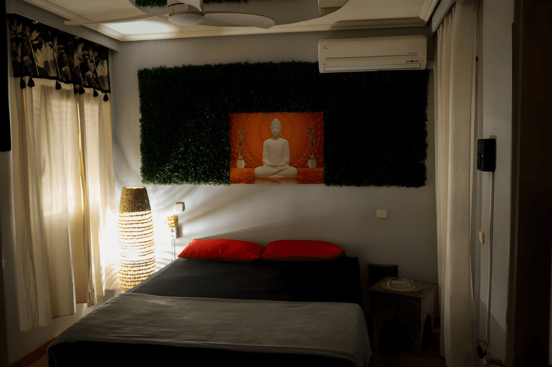 Agencia Continental - Swinger Club in Madrid, Spain