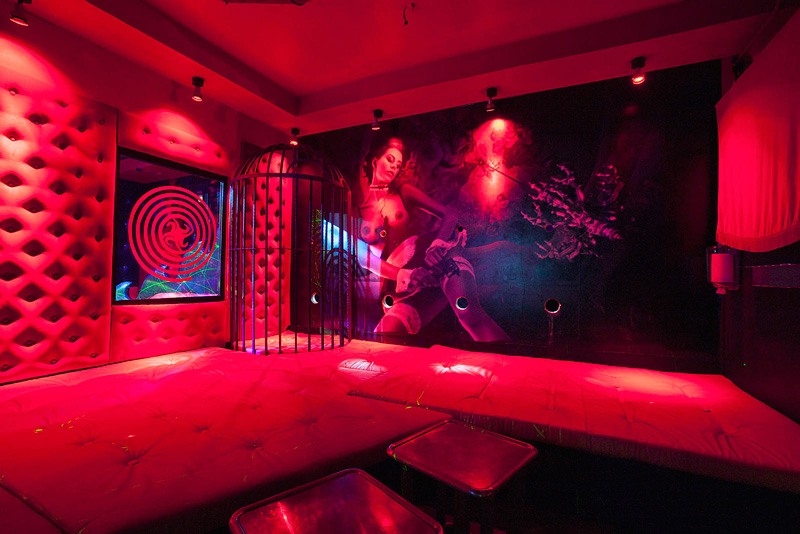 Encuentros Vip Madrid- Club Swinger Liberal - Swinger Club in Madrid, Spain