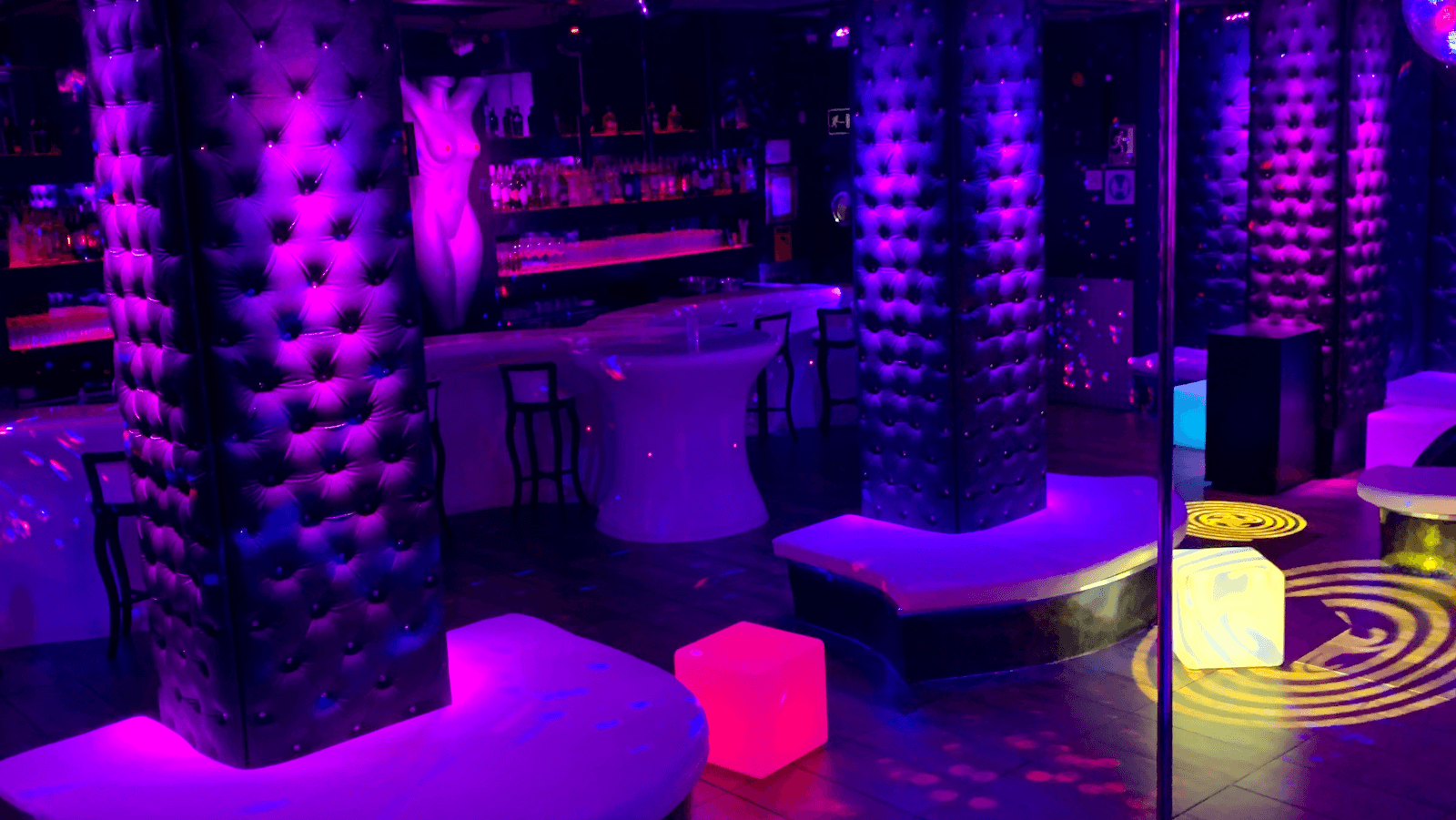 Encuentros Vip Madrid- Club Swinger Liberal - Swinger Club in Madrid, Spain