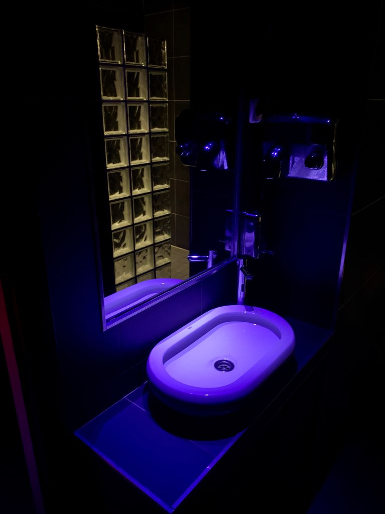 Pubtriangulo - Swinger Club in Madrid, Spain