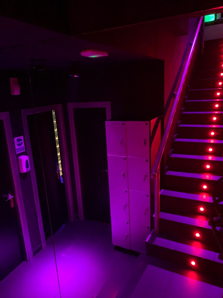 Pubtriangulo - Swinger Club in Madrid, Spain