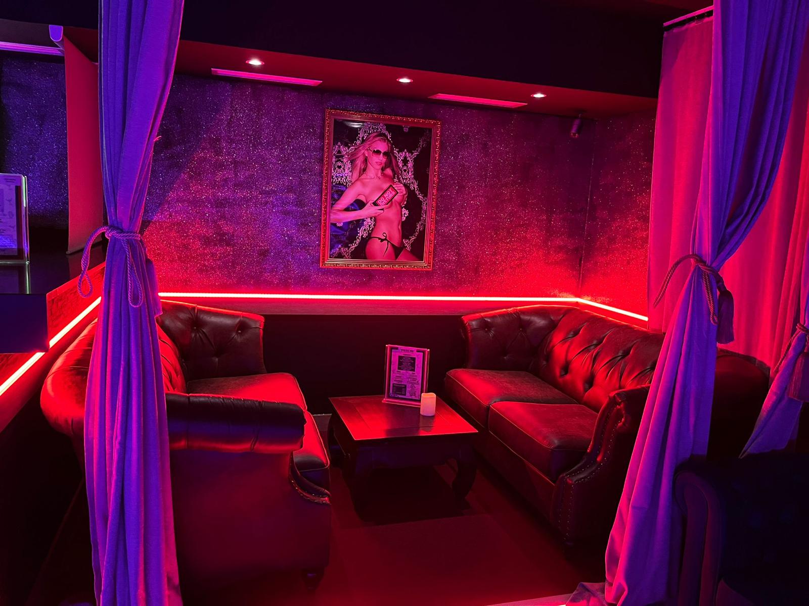 5ive Gentlemen‘s Club - Nightclub in Marbella, Spain