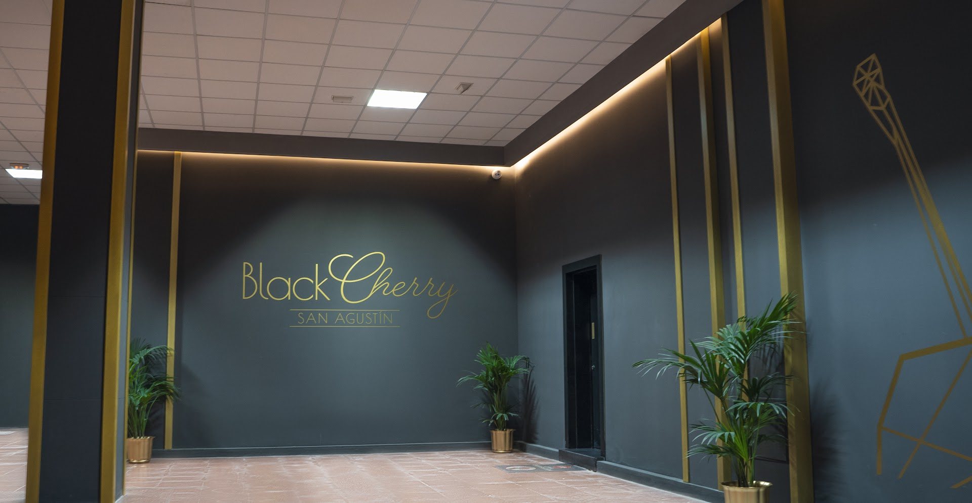 Black Cherry - Brothel in Maspalomas, Spain