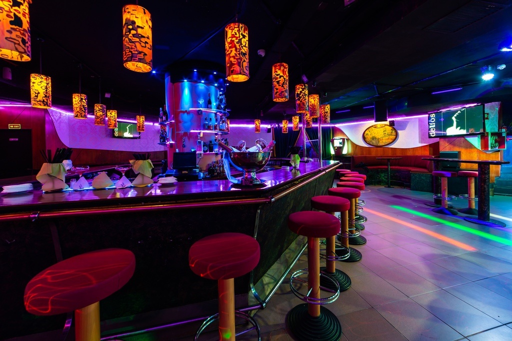Delfos Girls - Nightclub in Palma, Spain