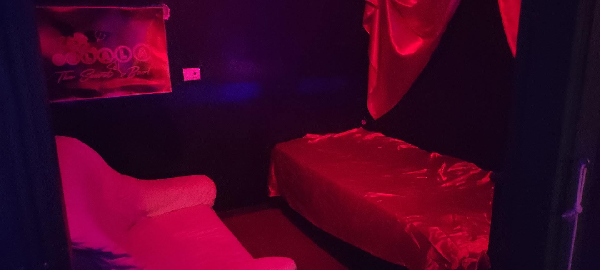 Oh La La Club Liberal Swinger - Swinger Club in Puerto De La Cruz, Spain