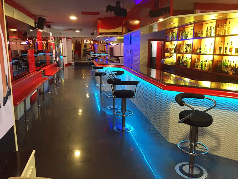 Tresmarqueses - Nightclub in Recajo, Spain