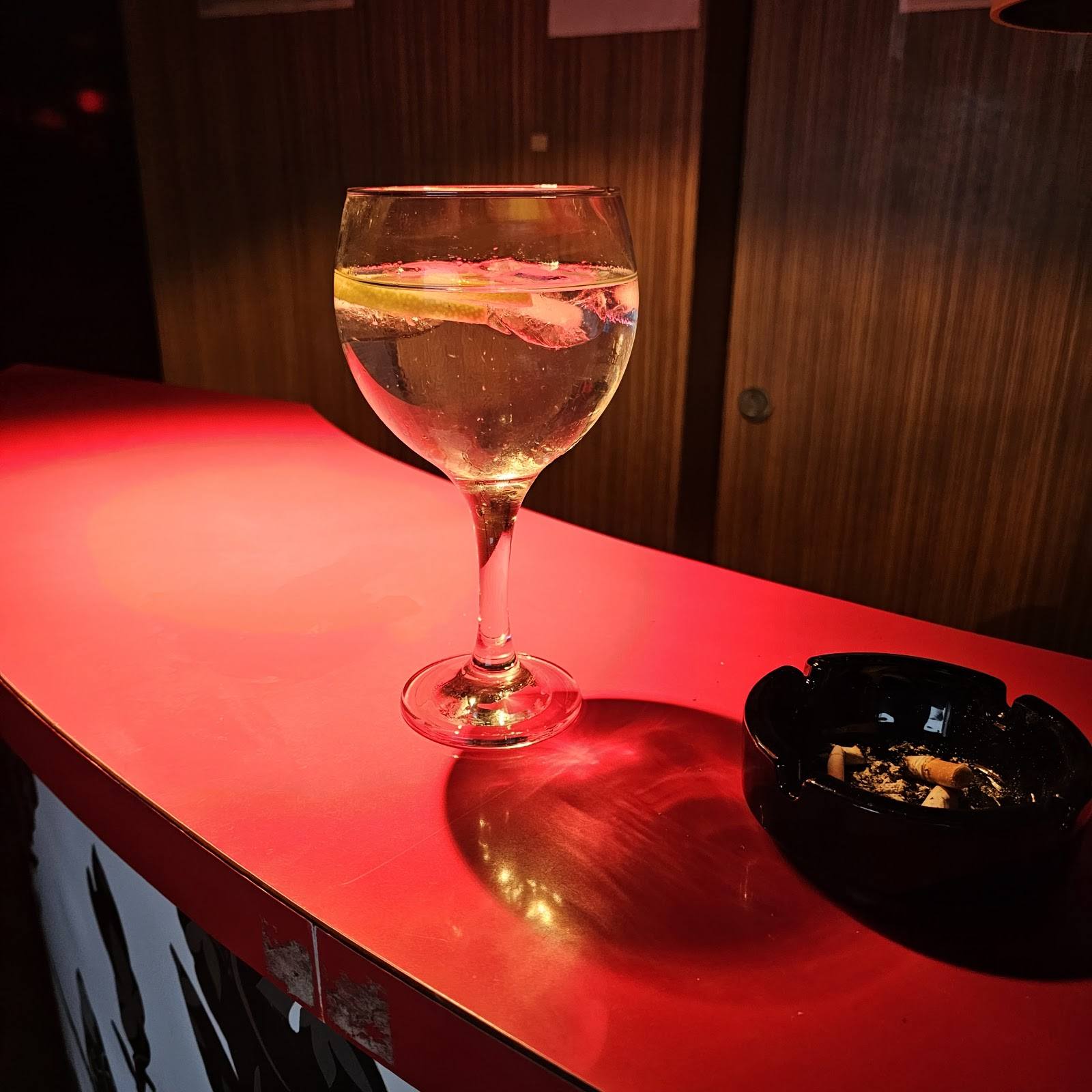 Sala Glamour - Nightclub in Riba Roja De Turia, Spain